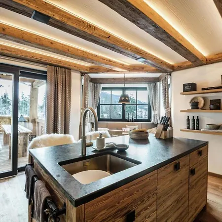 The Grand Lodge Wagrain